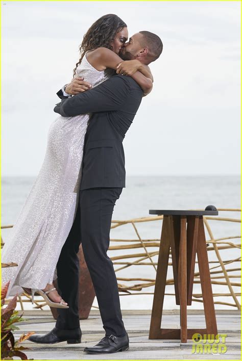 'The Bachelorette': Michelle Young Ends Season Finale With .